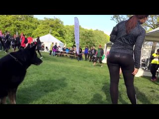 hidden filming of a fit ass in leggings